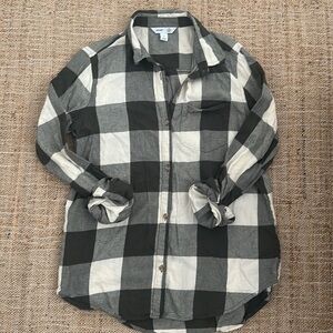 Old Navy Women’s The Classic Shirt Buffalo Plaid Flannel Size L Tall Green White